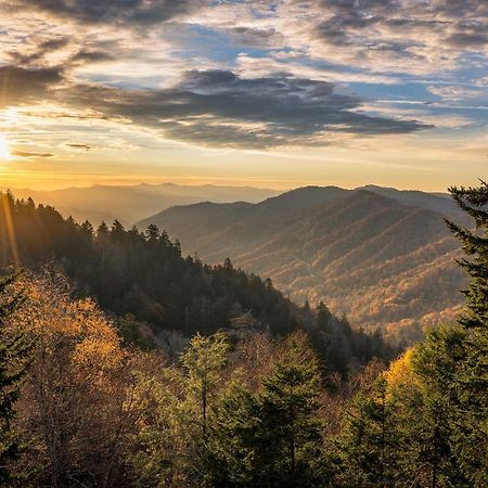 Apartament Smoky Mtn Escape Whispering Pines 351 Pigeon Forge Zewnętrze zdjęcie