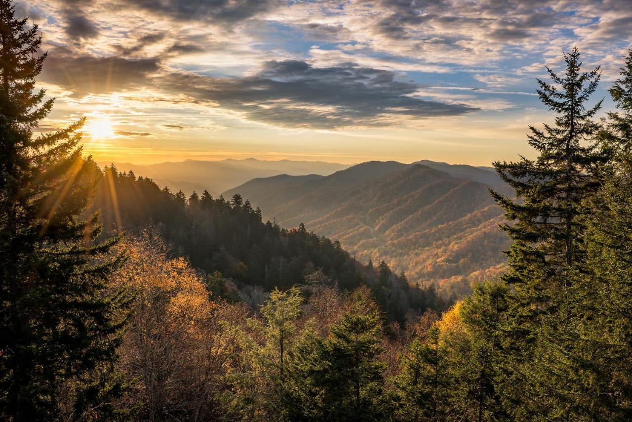 Apartament Smoky Mtn Escape Whispering Pines 351 Pigeon Forge Zewnętrze zdjęcie